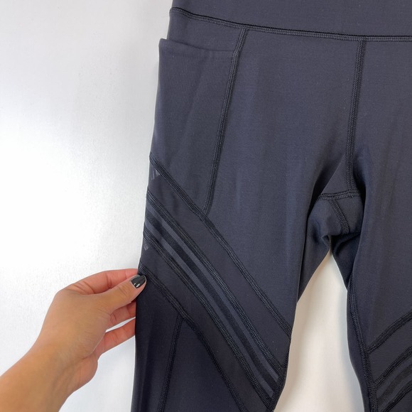 Athleta (S) Up For Anything Mesh 7/8 Training Leggings Mid-Rise 25” Black - Picture 3 of 11